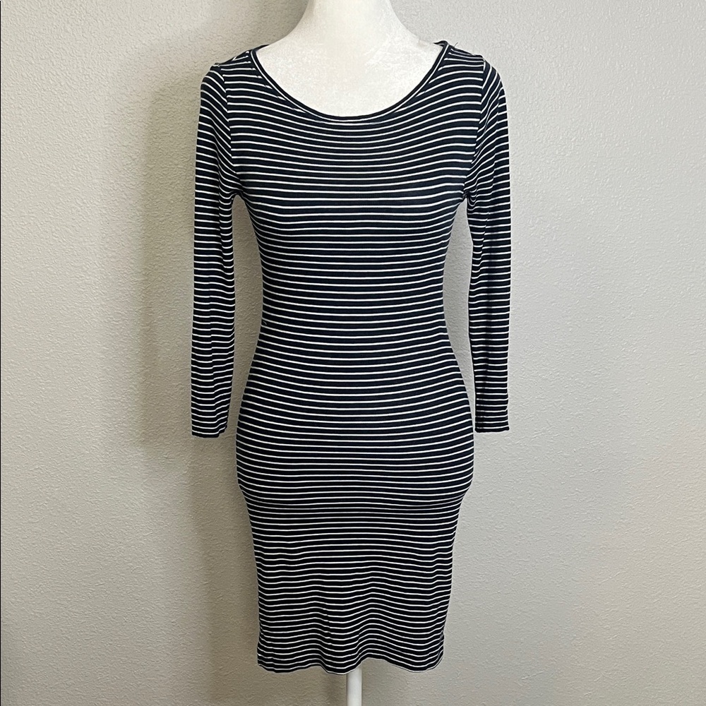 BCBG Ribbed TShirt Dress Blue/White Stripe Size Small